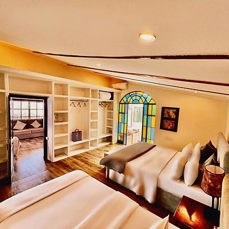 Pink Flamingo Boutique Hotel 모시 외부 사진