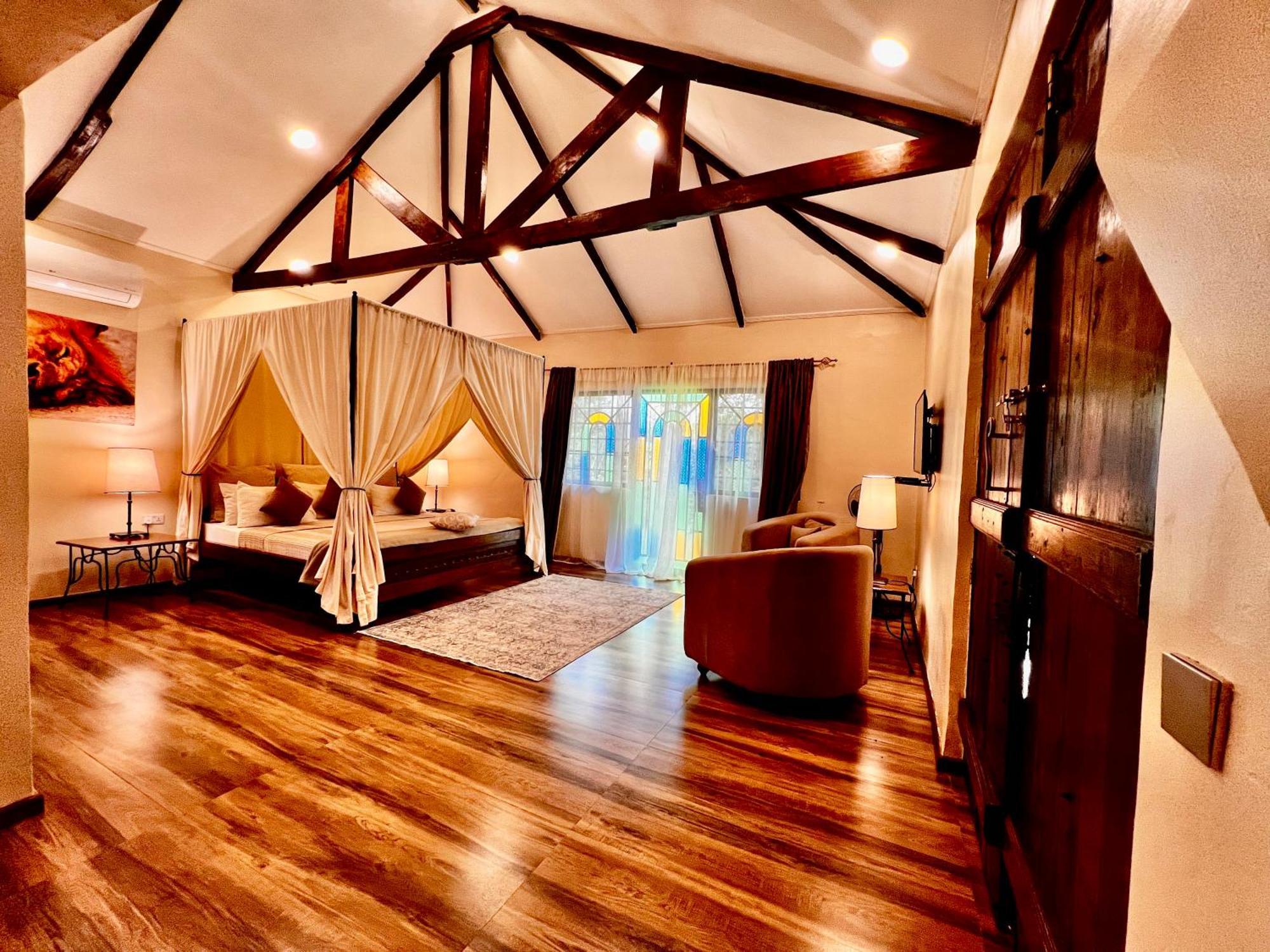 Pink Flamingo Boutique Hotel 모시 외부 사진