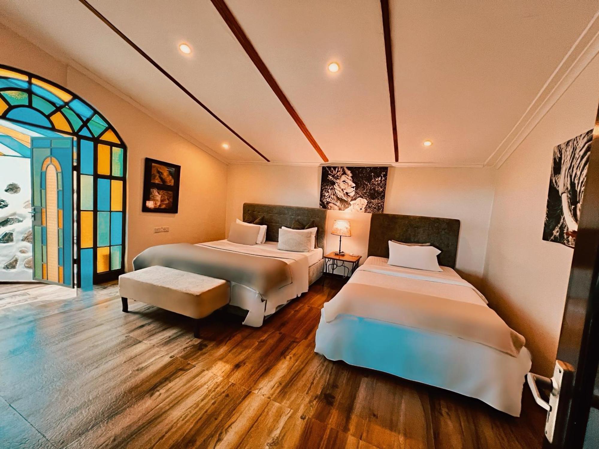 Pink Flamingo Boutique Hotel 모시 외부 사진